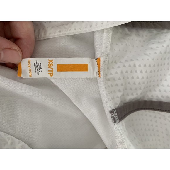 White Lightweight Water Resistant Hooded Packable Jacket XS Cinchable Windbreak - Picture 12 of 14